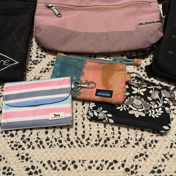 Lot of 3 Dakine/Po Campo Travel Crossbody Bags & Wallets - Picture 6 of 9